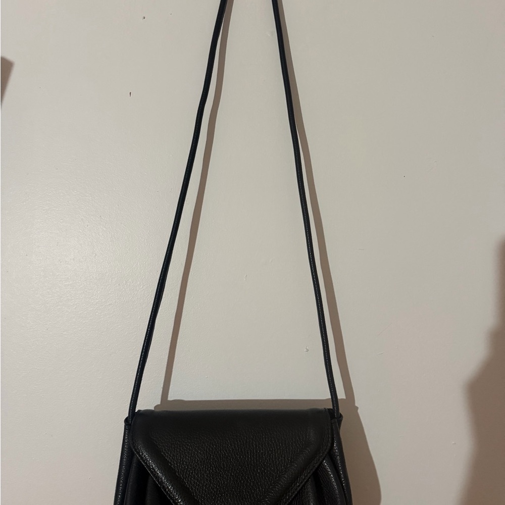 Chic Black Crossbody Bag